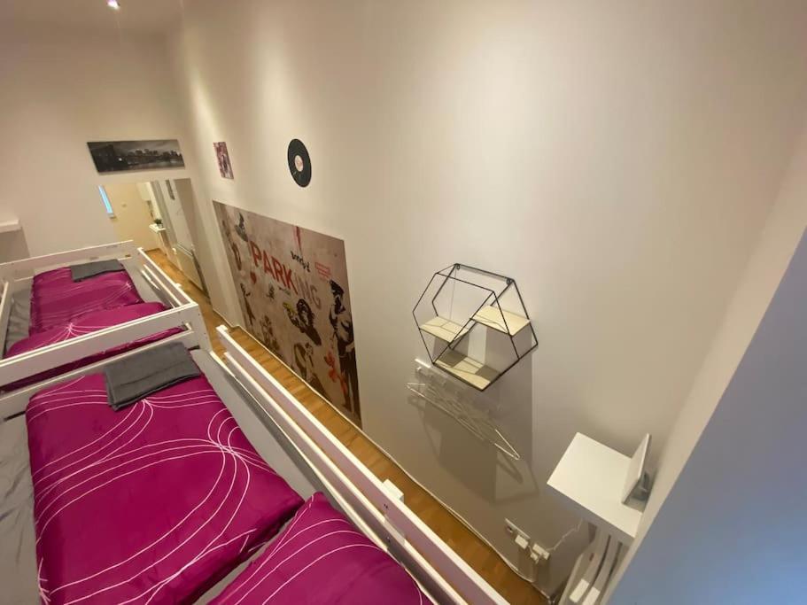 Cozy Appartm With + Airport/City Center Connection Apartment Vienna Exterior photo